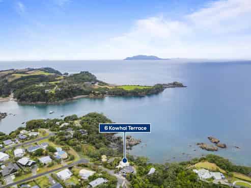 6 Kowhai Terrace, Leigh