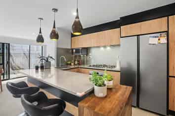 3/11 Celeste Place, Totara Vale