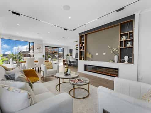 32 Black Shed Road, Flat Bush