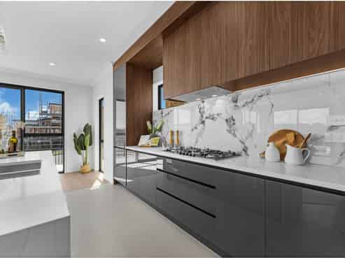 32 Black Shed Road, Flat Bush