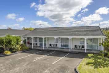 Kings Court Motel - Whanganui. Bucking the trend!