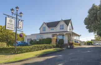 Kings Court Motel - Whanganui. Bucking the trend!