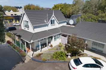 Kings Court Motel - Whanganui. Bucking the trend!