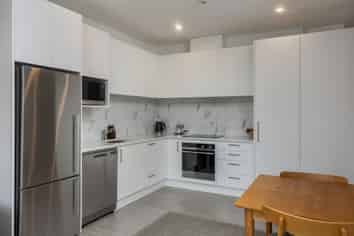 208/1C Oakley Avenue, Waterview