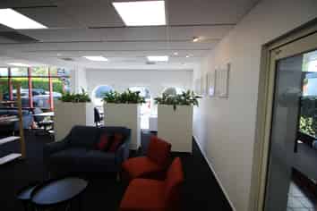 Central New Lynn, Main Road Location, Opp.LynnMall