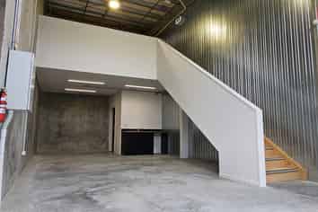 Unit with mezzanine floor ready to go!