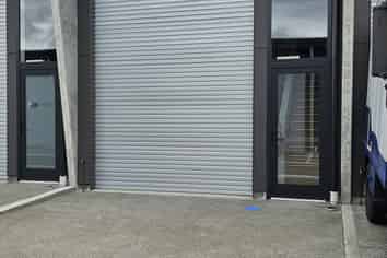 Unit with mezzanine floor ready to go!