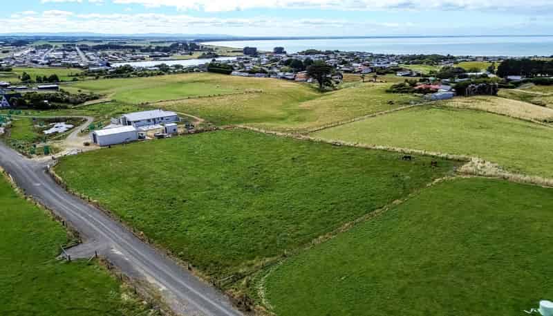 107 Milton Street, Riverton