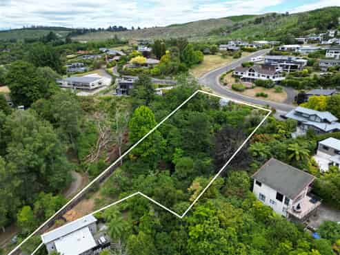20 Ewing Grove, Acacia Bay