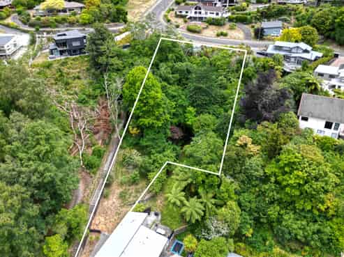 20 Ewing Grove, Acacia Bay
