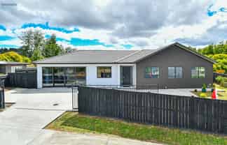 64 Prado Drive, Pukekohe
