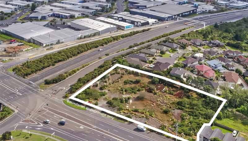 153 Albany Highway, Unsworth Heights