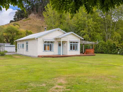 15 Tawa Street, Manunui