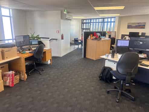 Sunshine-Filled Modern Office Space