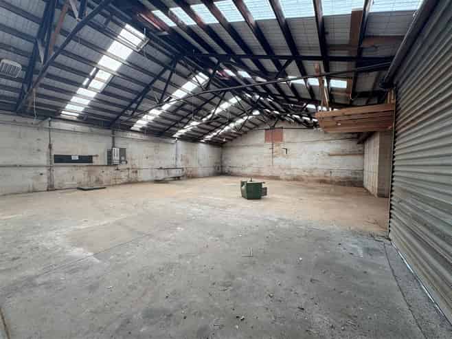 Eastern Suburbs Warehouse