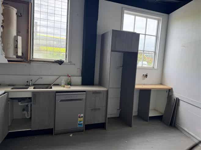 Eastern Suburbs Warehouse