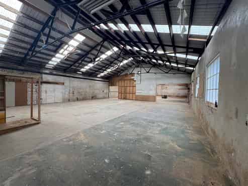 Eastern Suburbs Warehouse