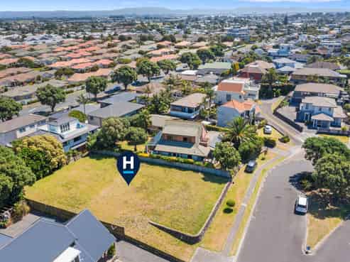 15 Sunbrae Grove, Mount Maunganui