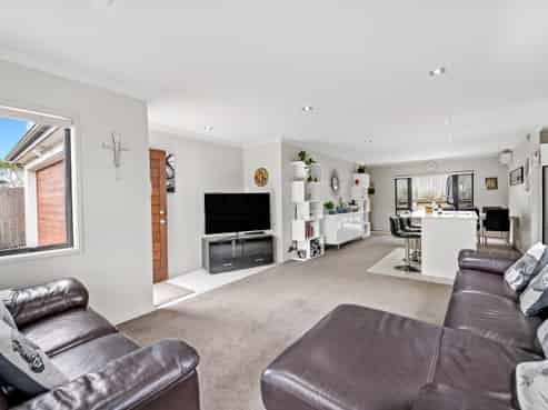 9A Fifth Avenue, Mount Albert