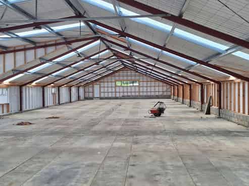 For Lease - Cheap warehousing in Massey