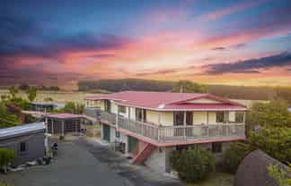 1931 Parewanui Road, Bulls