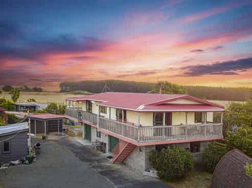 1931 Parewanui Road, Bulls