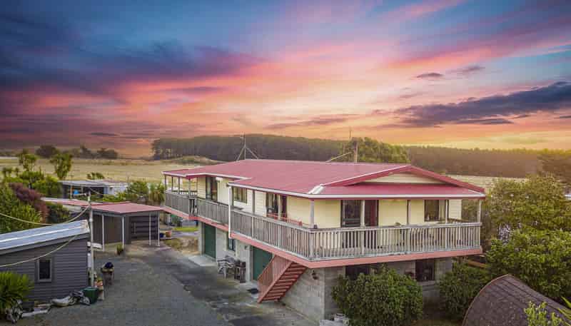 1931 Parewanui Road, Bulls