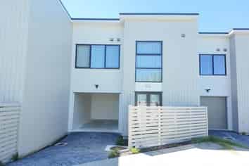 27 Karikari Crescent, Takanini
