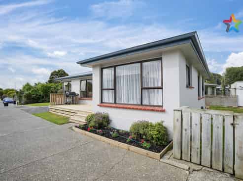 24 Talbot Place, Hargest