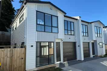3/156 Coxhead Road, Wattle Downs