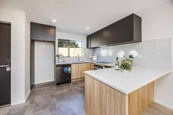 13C Southview Place, Wattle Downs
