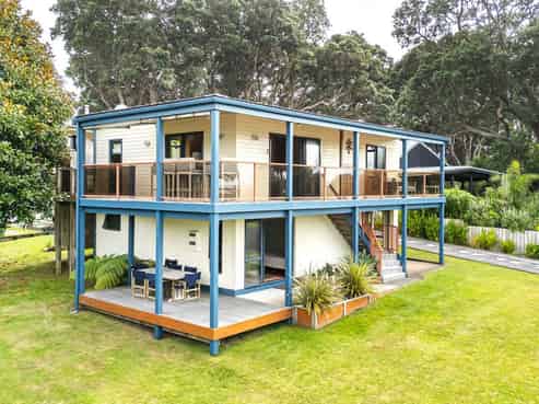 12 Fishermans Bend, Whiritoa