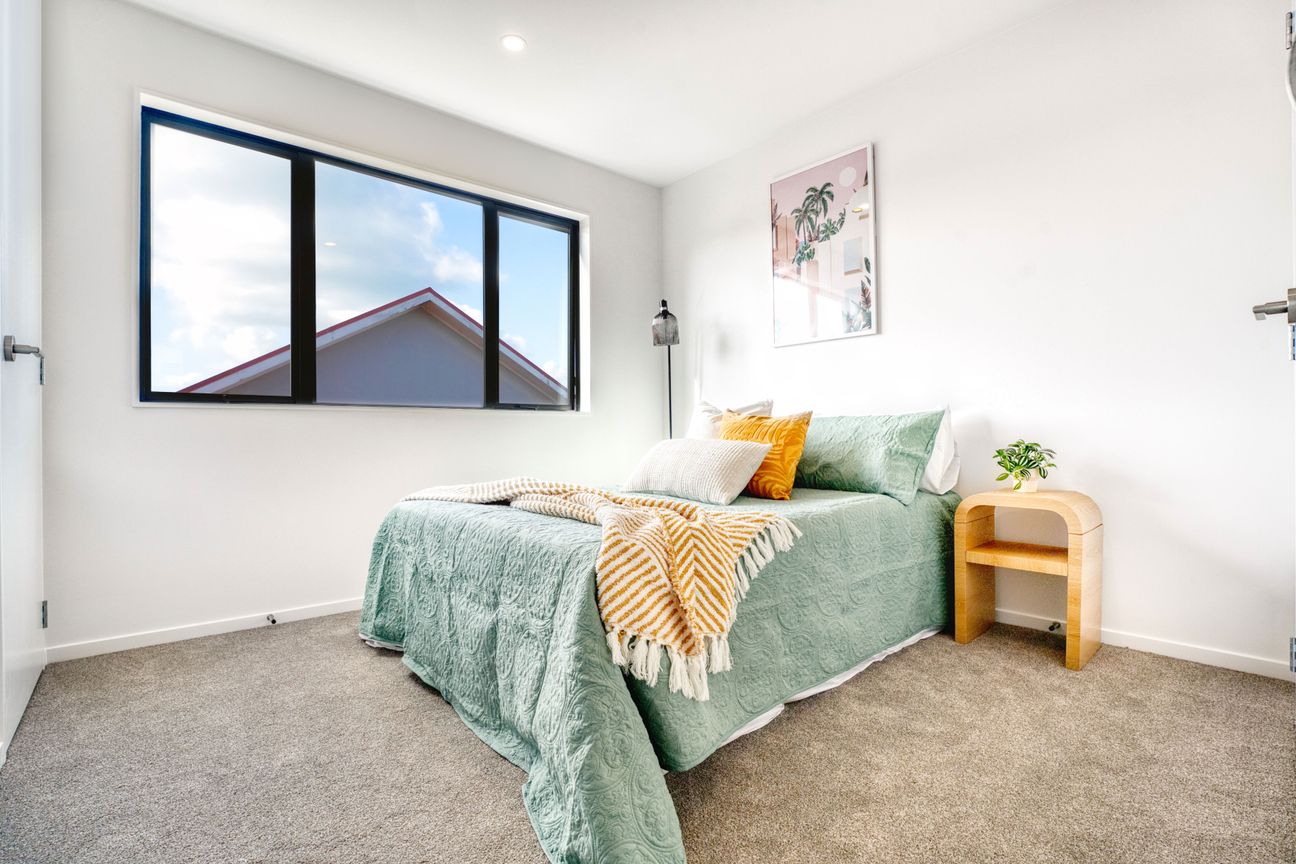 Fixed Price  First Offer, First Get! - Altro