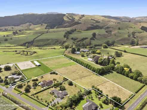 18 Judge Road, Rotoorangi