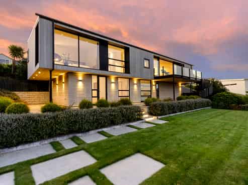 85 Glenstrae Road, Redcliffs