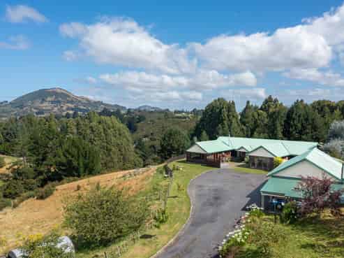 258 Chain Hills Road, Chain Hills