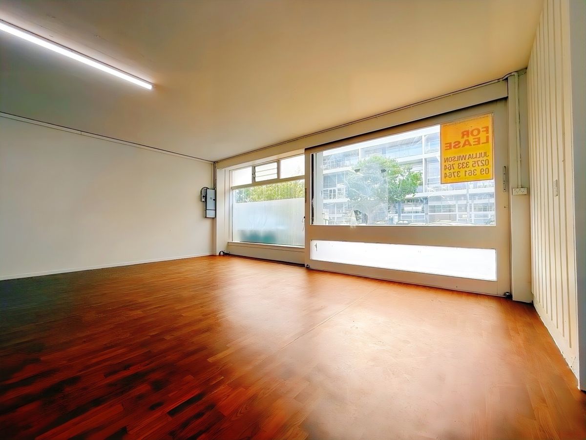 Versatile 200 m² Retail/Workroom - Ansicht 2