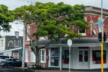 Prominent Herne Bay Corner Tenancy