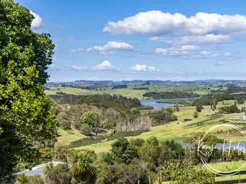 26 Whaka Street, Maungaturoto