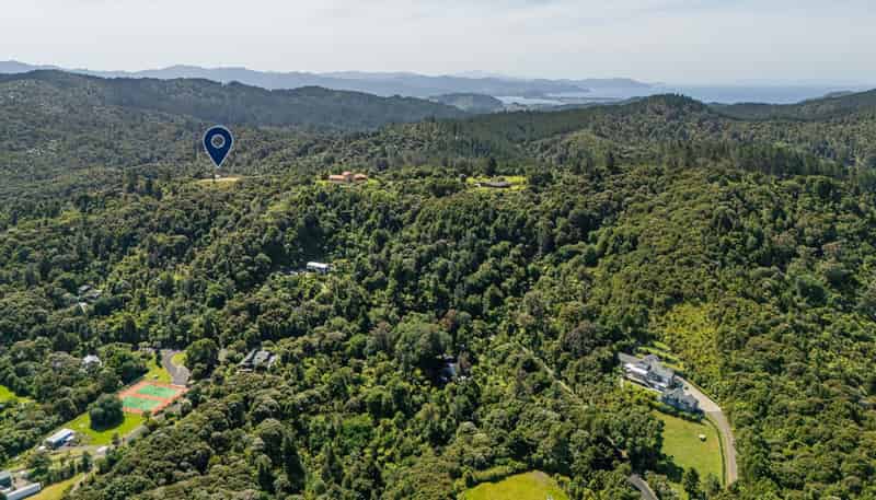 57 Tarapatiki Drive, Whitianga