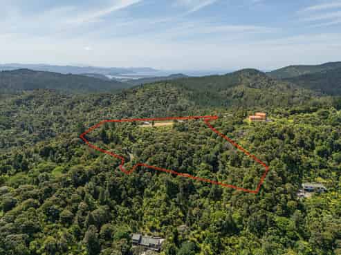 57 Tarapatiki Drive, Whitianga