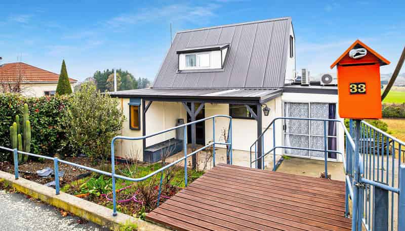 33 Melton Street, Watlington