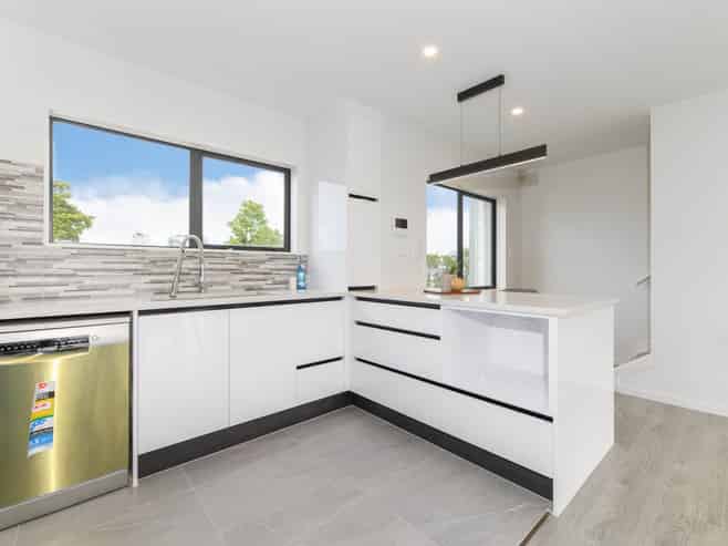 L 4,6,7,8/7 Ranui Station Road, Ranui