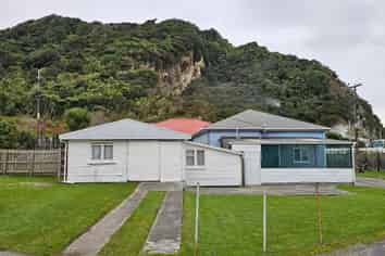 182 Bright Street, Cobden