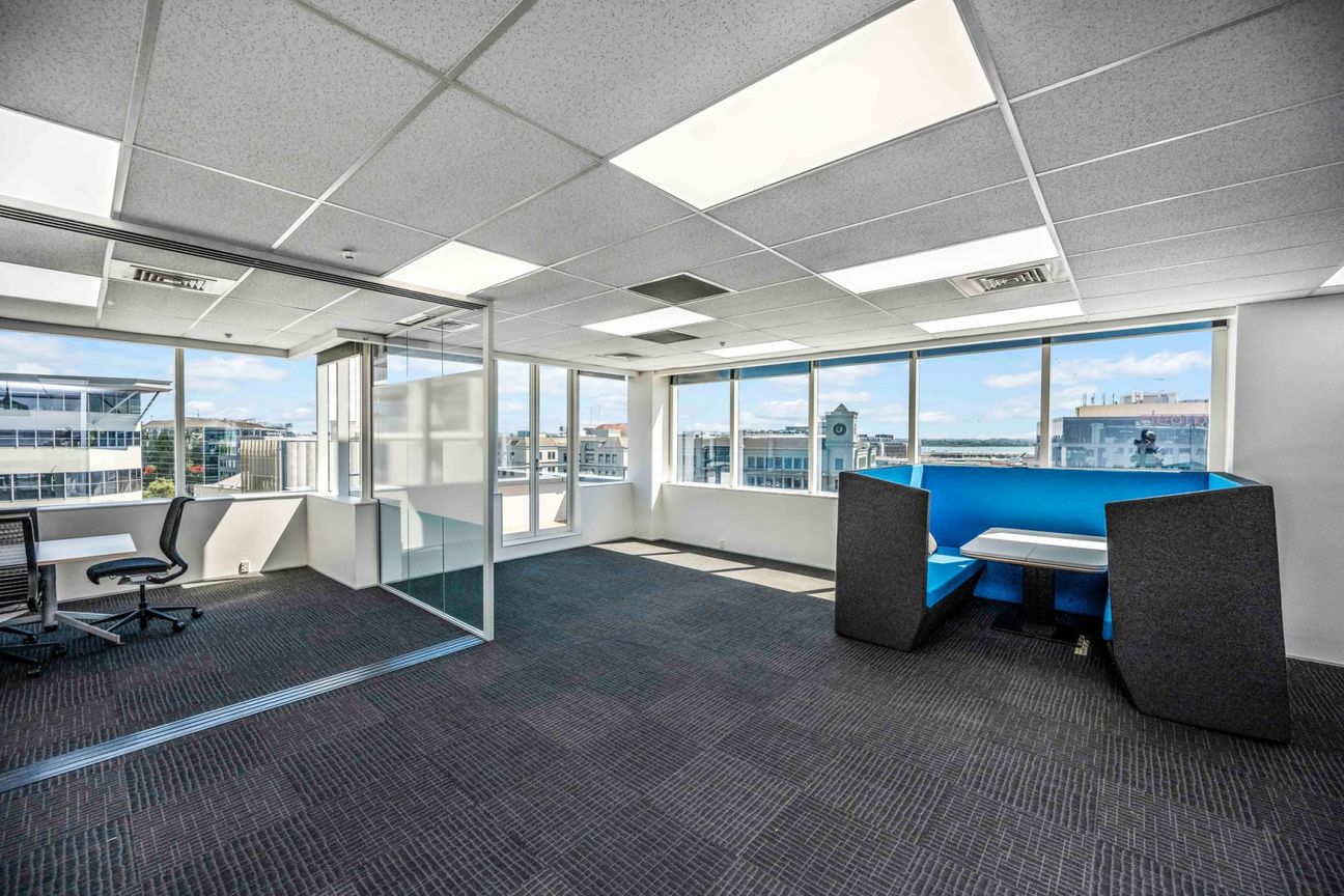 Standalone central office on a budget - Widok 4