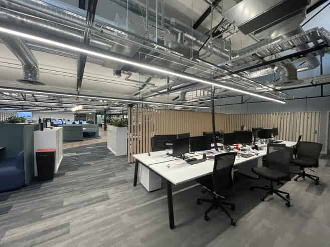 Quality fitted Ellerslie office available now