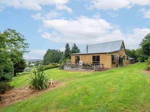 54 Pope Road, Gore Surrounds