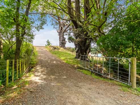 142A Mulhern Road, Pauatahanui