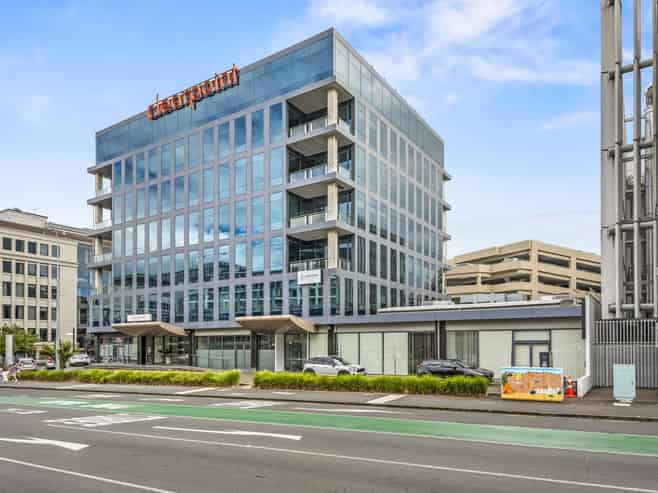 Unbeatable location - Viaduct office space