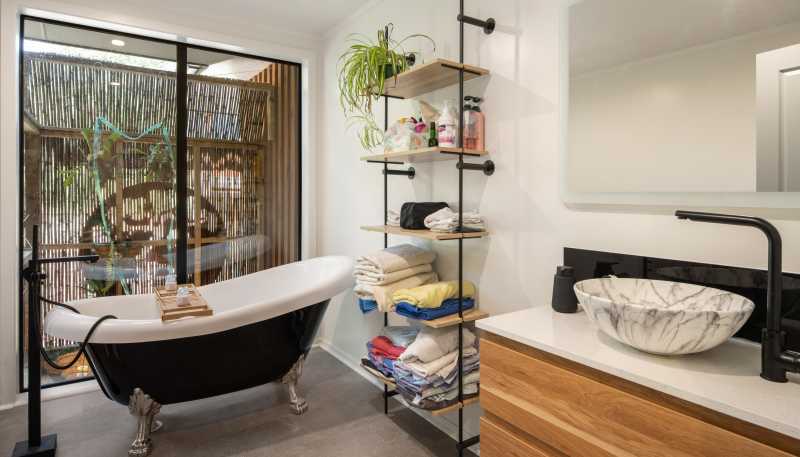 16 Tai Close, Kaiuma Bay